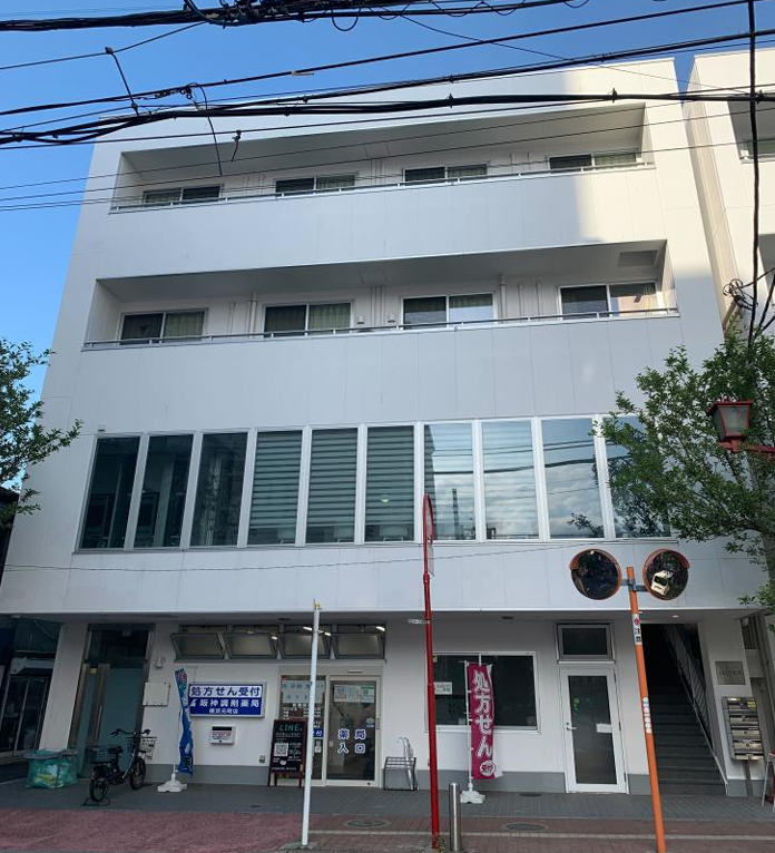 LILYビルの画像